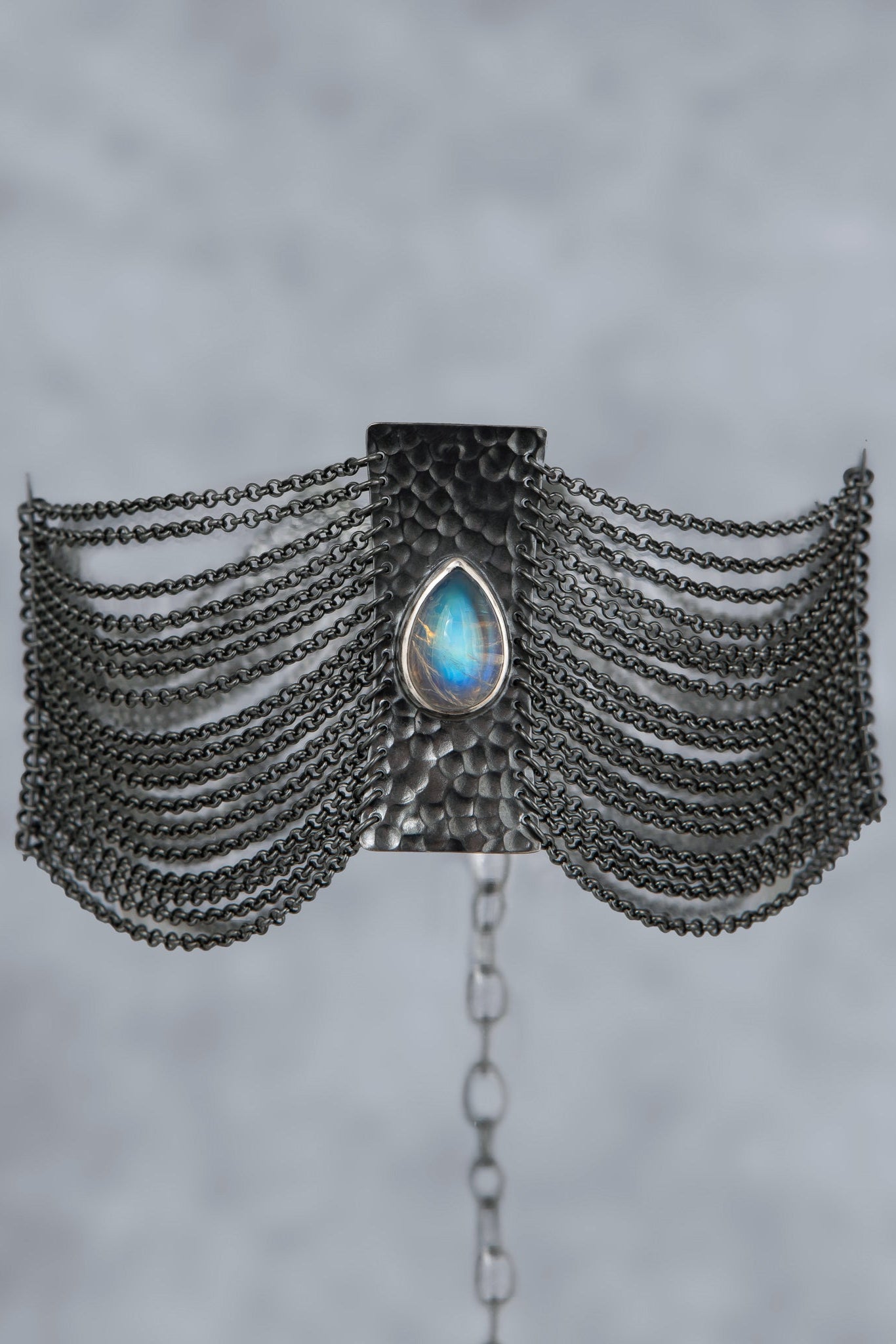 Lineage Collar
