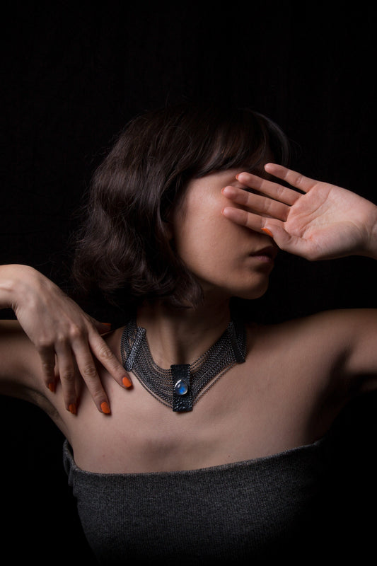 Lineage Collar