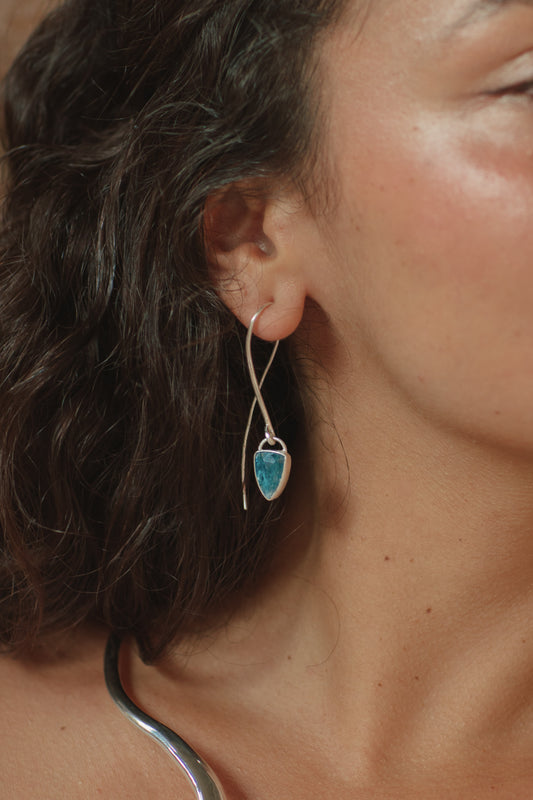 Stalactite · Kyanite