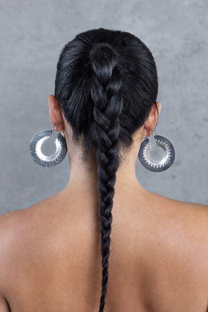 Inverse Hoops